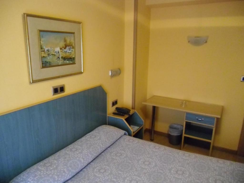 Hostal Don Suero Леон Екстер'єр фото